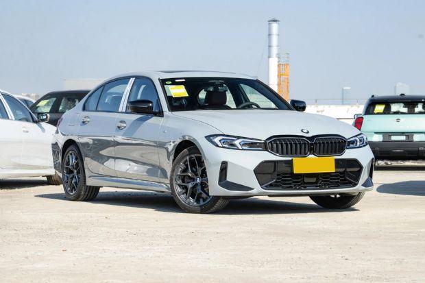 12月轿车销量榜完整版!40款车破万辆,朗逸亚军,小米SU7进前十