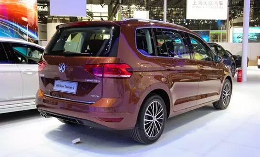 今晚5款重磅车型同时上市,小辣椒团队现场直播,眼晕中