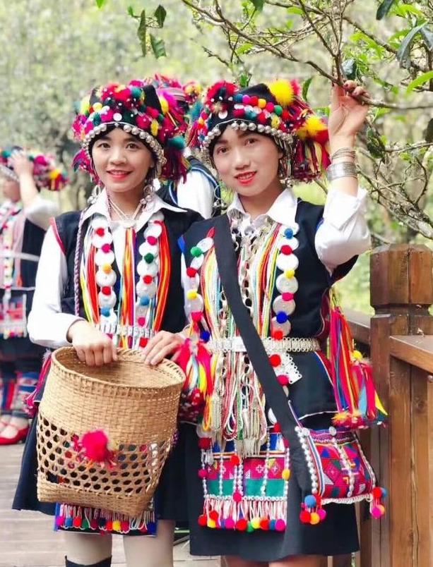 十二个少数民族,十二个节日、十二个民族的美女,版纳旅游攻略