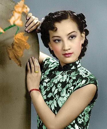 好山好水出美人,7位江南古典美女,肤如凝脂,一个赛一个漂亮