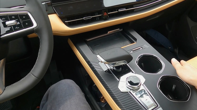 车上哪些证件不要随便放,丢了很尴尬,给自己带来没必要的麻烦