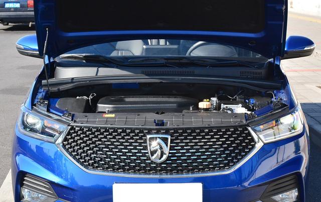 全系6座只卖6万多,7.28w可上自动挡,还看啥宋MAX?