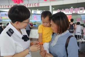 黄岛到文登汽车时刻表(买三赠一济南汽车总站沿海线路车票优惠 还送防蚊手环)