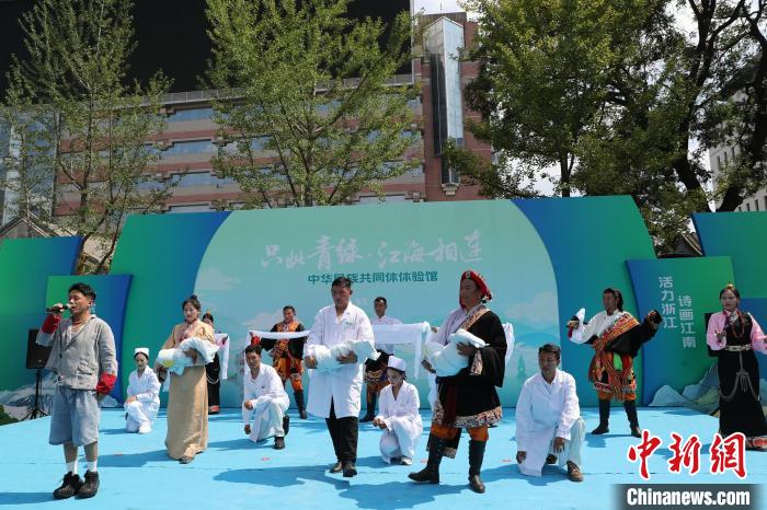 青海：推动新时代民族宗教工作高质量发展