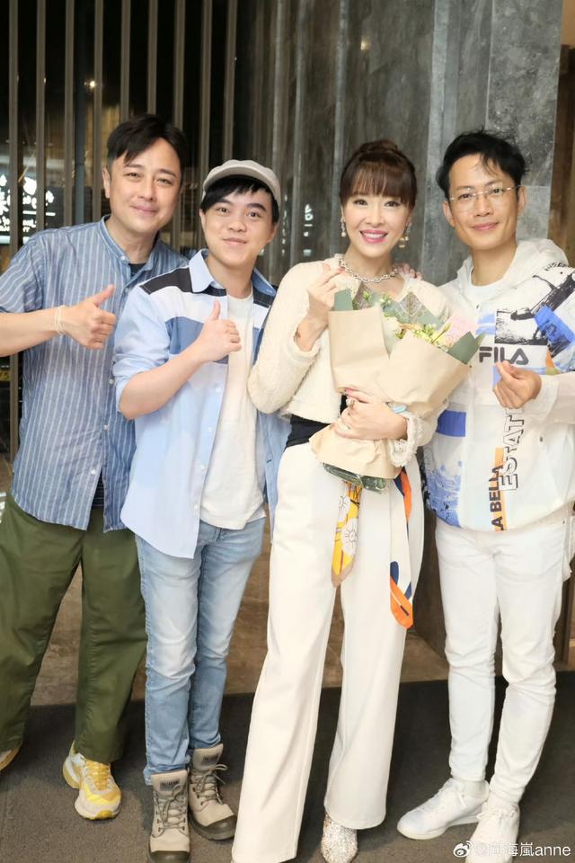 《无头东宫》剧组罕见合体！众人现身支持向海岚新作，独欠男主角