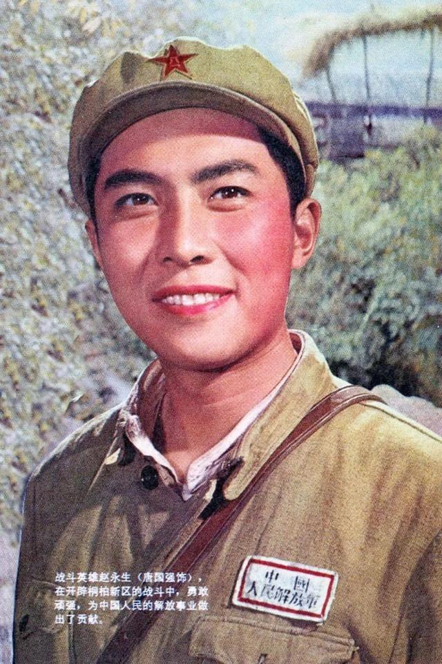 《小花》：一代人的青春记忆，青涩的陈冲刘晓庆唐国强，让人难忘