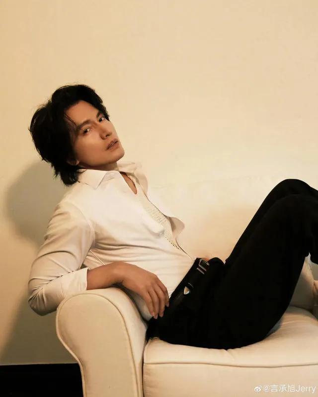 43岁周渝民颜值崩塌？发福脸盘变大，嘴唇逐渐消失，面相都改变了