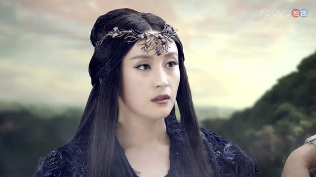 从最美公孙绿萼，到《枕上书》女君橘诺，41岁的她也演上长辈了