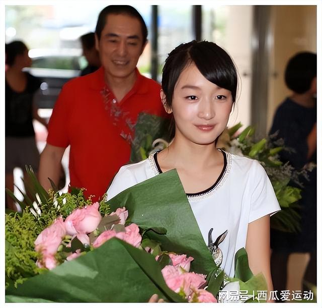 曾志伟“酒后吐真言”，揭露了“三金影后”周冬雨早年多段情史