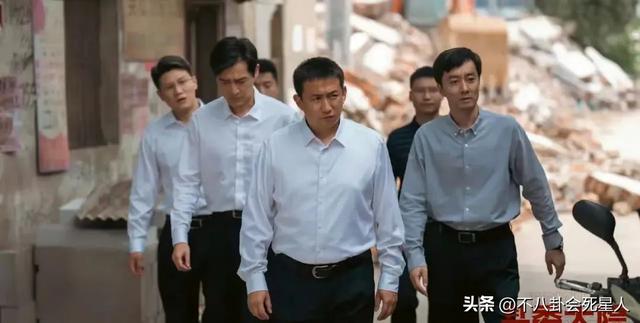 52岁黄磊翻车了，评论区骂声一片，沈腾的点评说出了观众心声