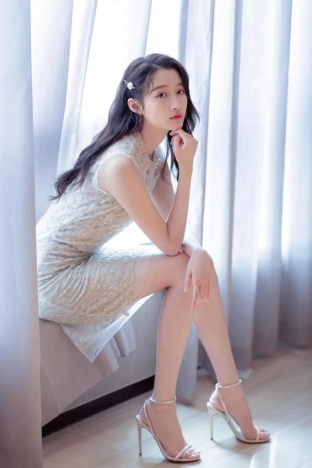 95后“四小花旦”：关晓彤、欧阳娜娜、张子枫、文淇