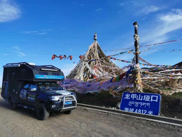 自驾房车五万里横穿“滇藏新甘青”，这个上海男人为何坚持搞“体育公益助学”