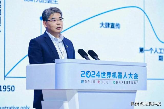 独家对话ABB韩晨:人形机器人短期很难在工业领域快速应用