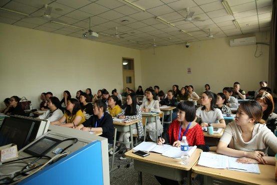 蓝话筒参加中国传媒大学培训学院师资培训班