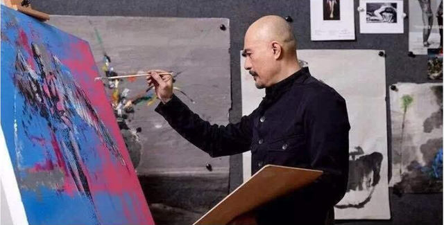 著名演员徐锦江：20岁时父亲因病离世，寡母与妻子一样重要