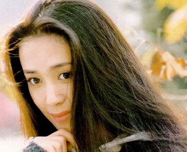 23年，59岁傅艺伟独子离世，账号2年未更新，儿子同学透露死因