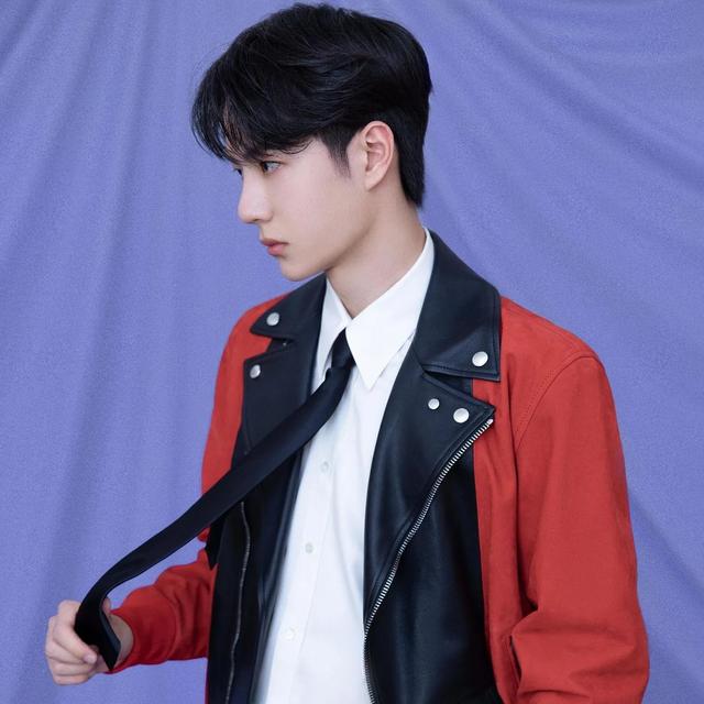 王一博机智一语概括所有选手年龄，顶尖舞者之夜展魅力