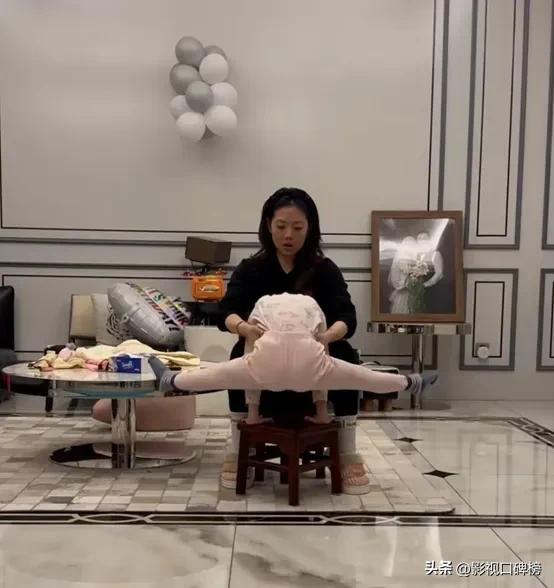 杨威儿子在香港上学，去深圳补习，初中规划大学引网友争议