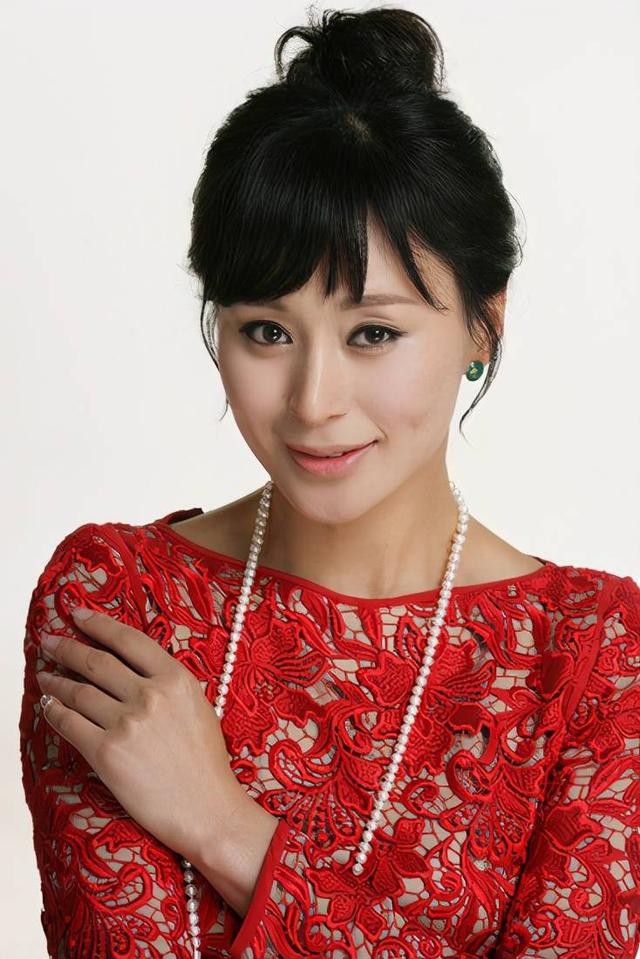 《人世间》主演房子斌：娶女星杨雨婷为妻，经历生死劫难情更浓