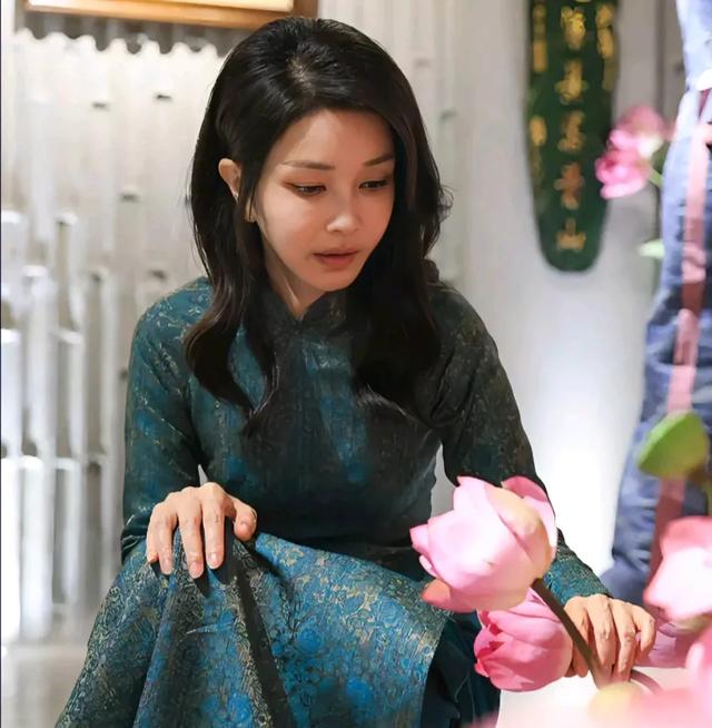 尹锡悦要奉陪到底，开始反击，他老婆的哥哥叫金建宇，谐音进监狱