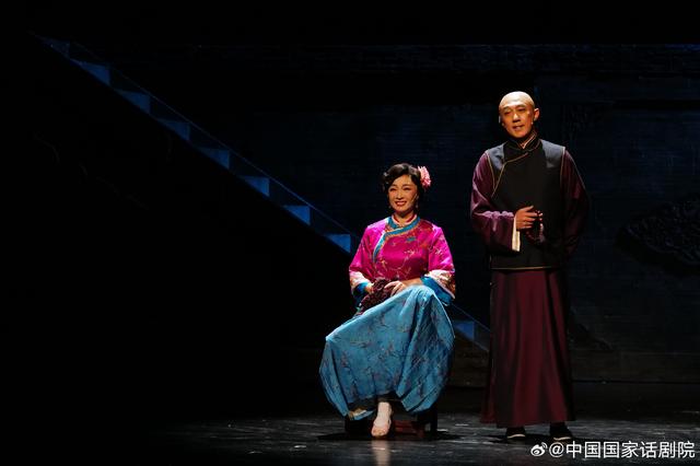 72集改成三小时，话剧《大宅门》成型靠一个“画面”｜揭秘
