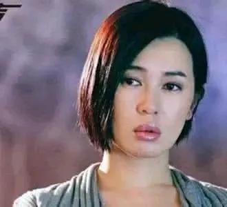 厚唇魅力，演技女王——余楠的银幕传奇