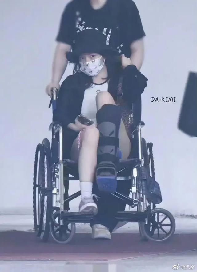韩团BLACKPINK翻车！微博公然采用争议文案，评论区沦陷仍不删改