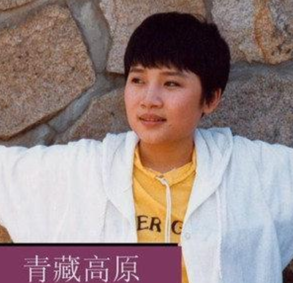 55岁的李娜:从“歌坛天后”到“削发为尼”,她经历了啥?
