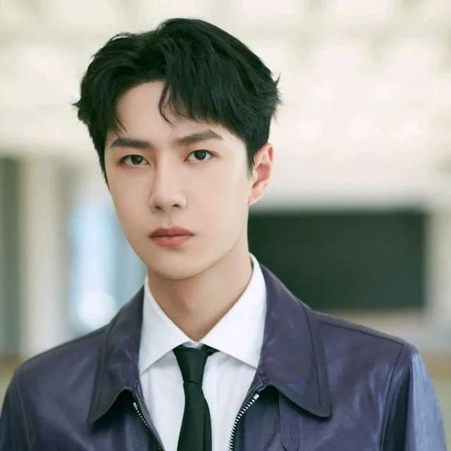 王一博机智一语概括所有选手年龄，顶尖舞者之夜展魅力