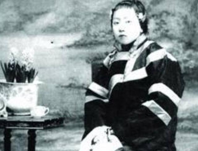 号称晚清第一名妓的赛金花，真的用一句话挽救了一座城吗？她与八国联军总司令瓦德西的情史究竟是真是假？