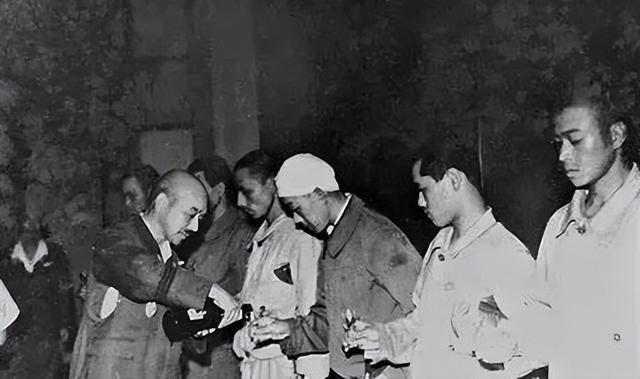 坚决不去送死的敢死队员，接到送命任务就摸鱼摆烂，硬是活到92岁