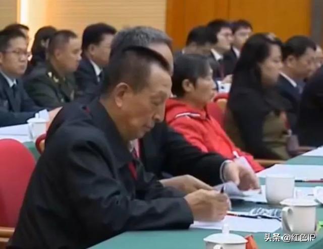 陕甘边区苏维埃政府成立90周年纪念活动革命先烈先辈亲属代表