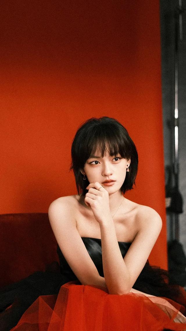 95后“四小花旦”：关晓彤、欧阳娜娜、张子枫、文淇