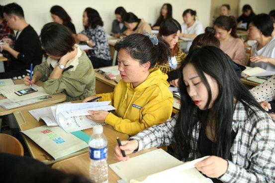 蓝话筒参加中国传媒大学培训学院师资培训班