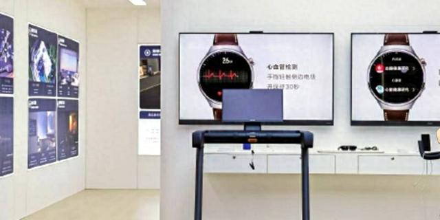挑战人体极限日商业路演策划：场地布局与活动流程全攻略