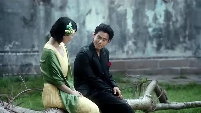 《第一炉香》：清纯学生堕落成妓女，被欲望裹挟的女孩会有多惨？