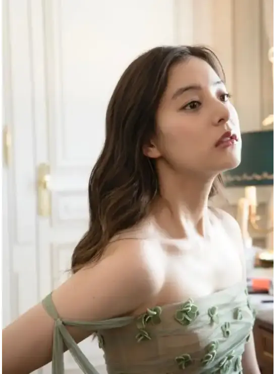 岛国10位美女明星，第1位实在太美了，犹如仙女下凡