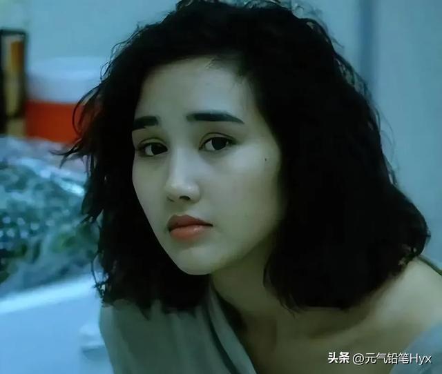 大岛由加利：从武打女星到港片传奇，她的打女之路究竟有多拼？
