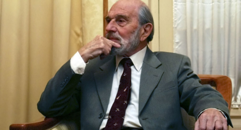 快讯!外媒:英国著名双面间谍乔治·布莱克在俄去世,终年98岁