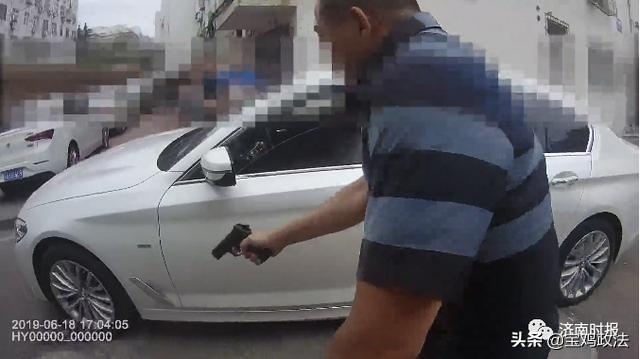 视频曝光！揭秘缉毒现场那颗“消失的子弹”