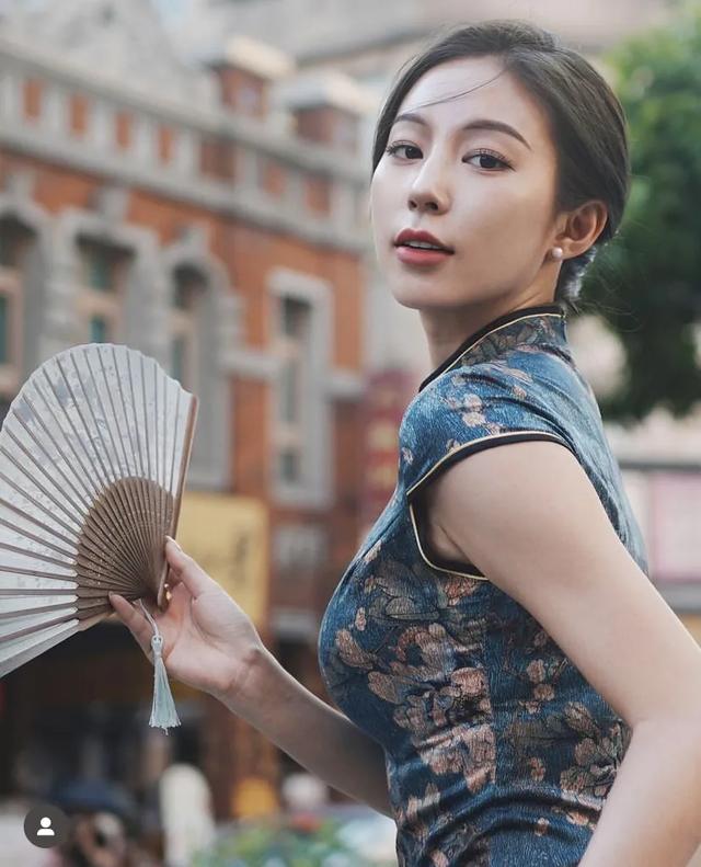 韩国美女模特！火辣身材！独特气质