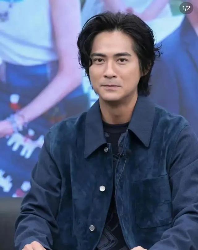 43岁周渝民颜值崩塌？发福脸盘变大，嘴唇逐渐消失，面相都改变了