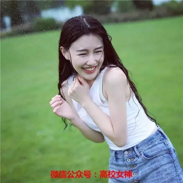 中国传媒大学校花王鹤润，貌美如仙女，为什么却剃光头？