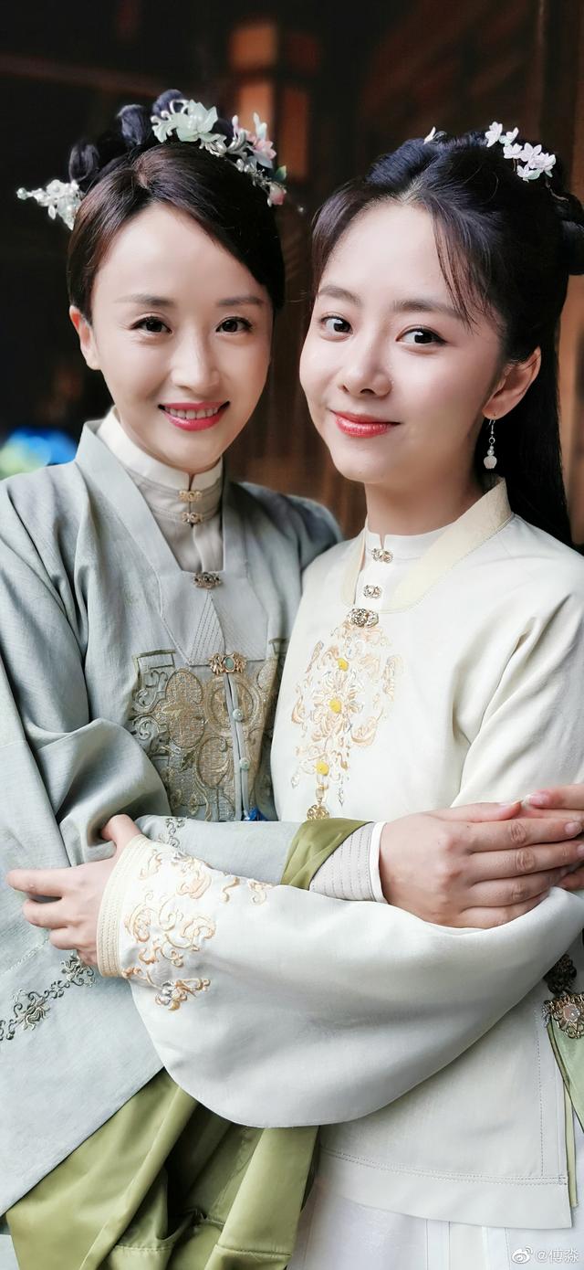 从最美公孙绿萼，到《枕上书》女君橘诺，41岁的她也演上长辈了