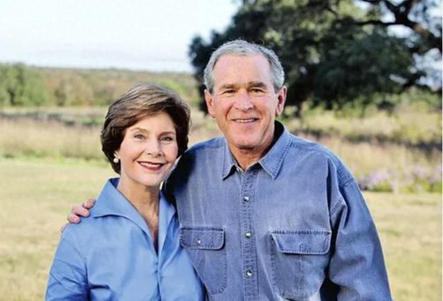 美国前总统小布什：差生当总统，肄业生当副总统，学霸当校长