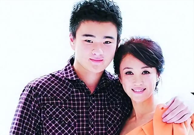 23年，59岁傅艺伟独子离世，账号2年未更新，儿子同学透露死因