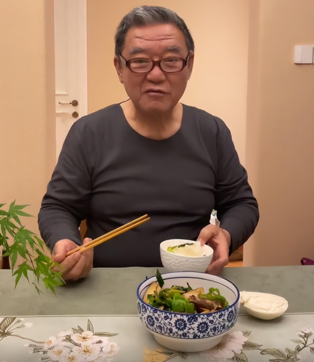 “两面三刀”的李立群，终于走到了这一步