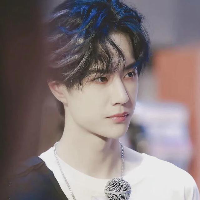 王一博机智一语概括所有选手年龄，顶尖舞者之夜展魅力