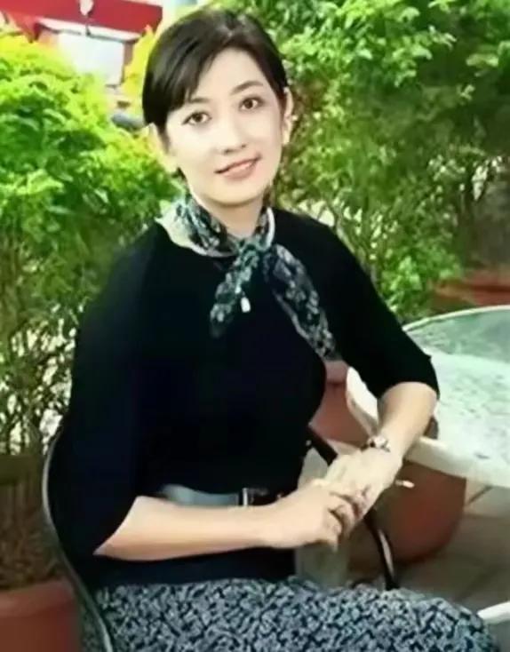 从“最美赵敏”到悲剧落幕：刘玉璞的破碎人生
