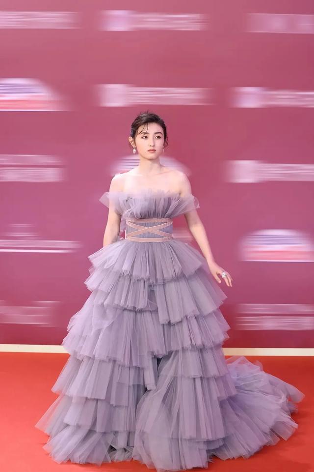 95后“四小花旦”：关晓彤、欧阳娜娜、张子枫、文淇